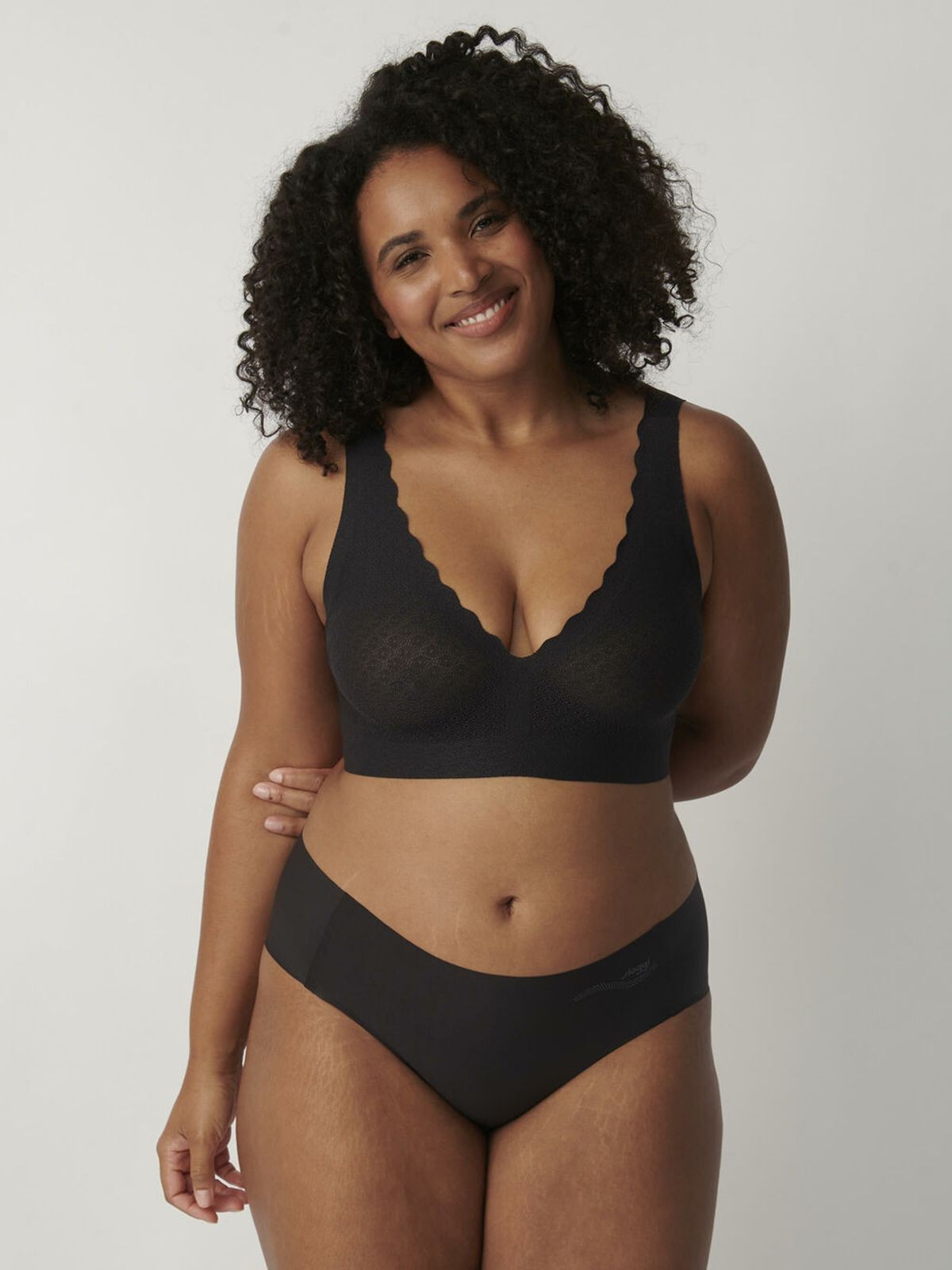BIUSTONOSZ SLOGGI ZERO FEEL LACE