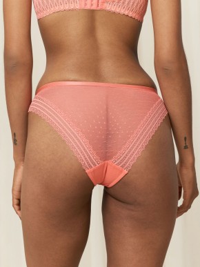 KALHOTKY TRIUMPH TEMPTING TULLE 01 TAI