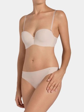 BIUSTONOSZ TRIUMPH BODY MAKE-UP ESSENTIALS WDP