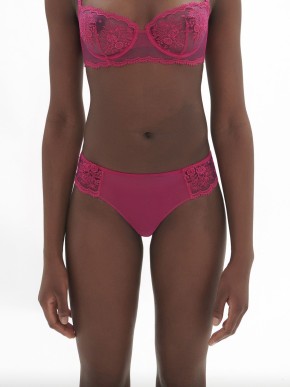 KALHOTKY SIMONE PERELE INTRIGUE 1E2710