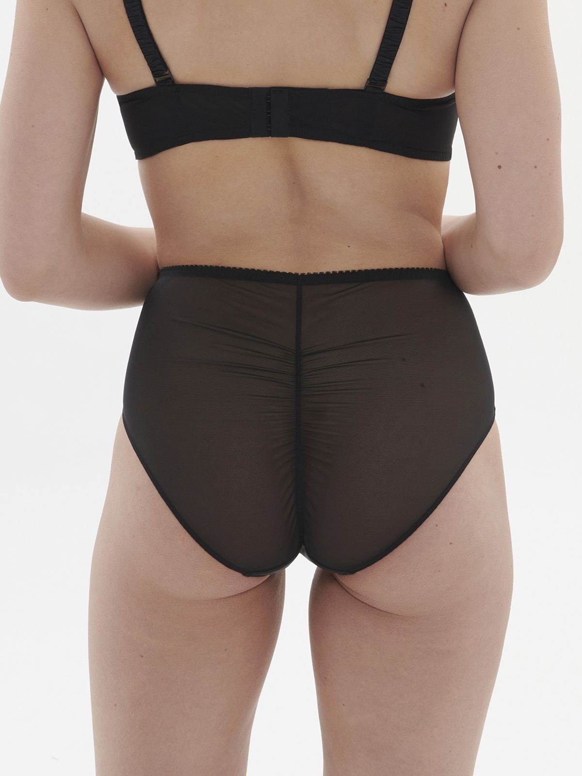 FIGI SIMONE PERELE INTRIGUE 1E2770