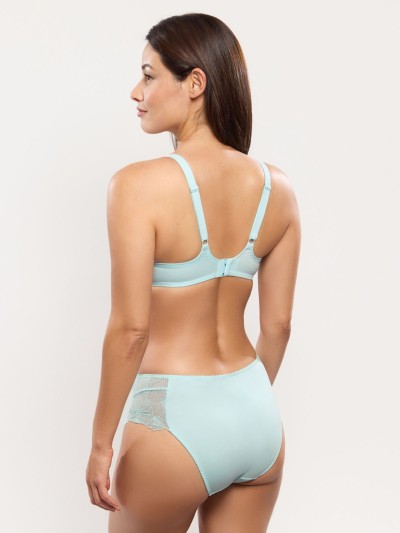FIGI EMPREINTE MAY 05227