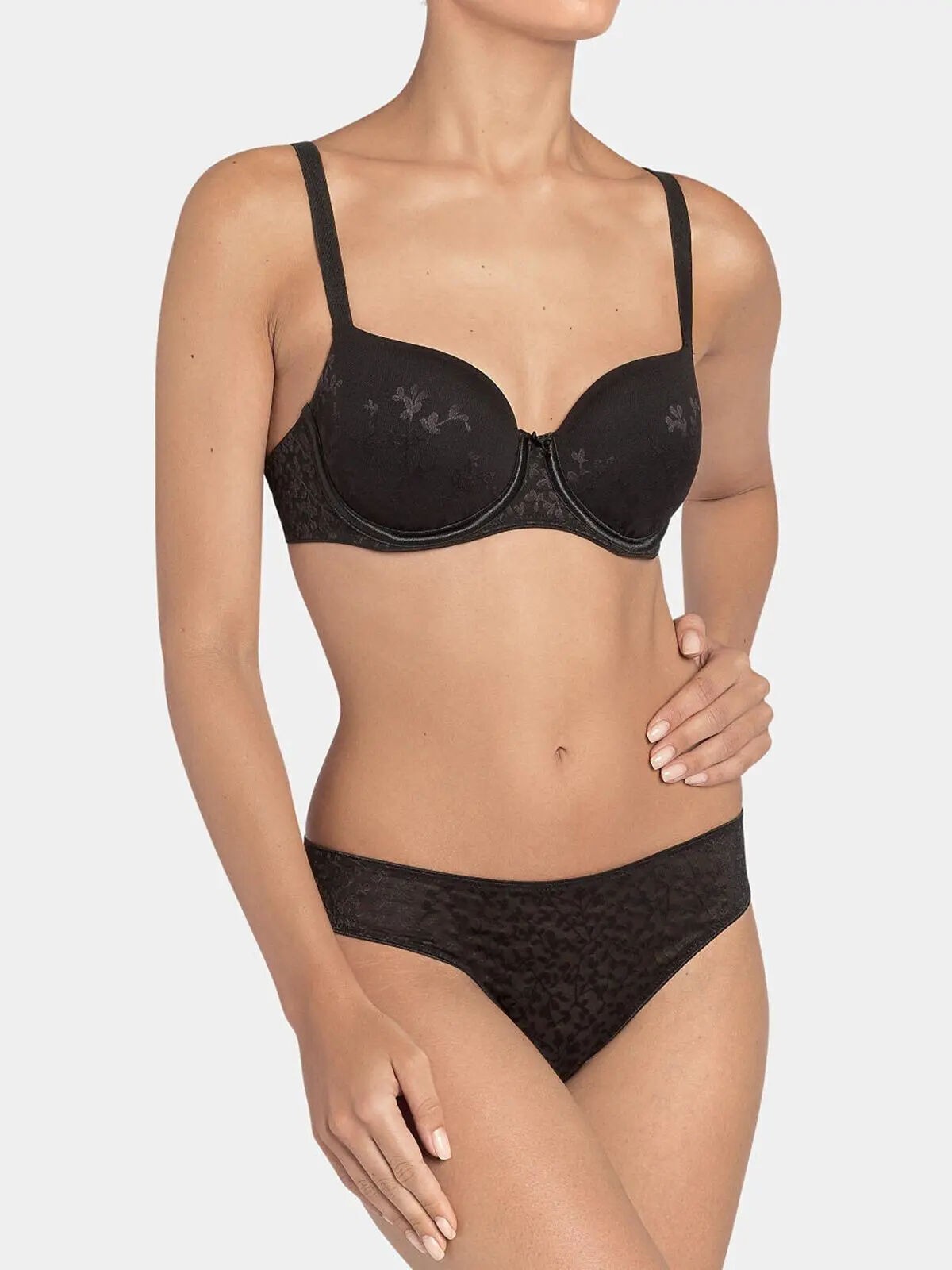 BIUSTONOSZ TRIUMPH BODY MAKE-UP BLOSSOM