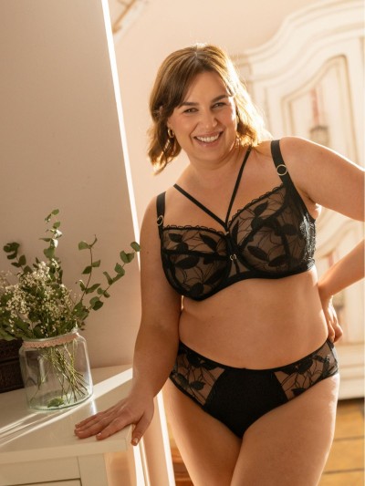 BIUSTONOSZ SAMANTA KENDALL A922