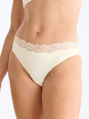 KALHOTKY LISCA SELENA 022387