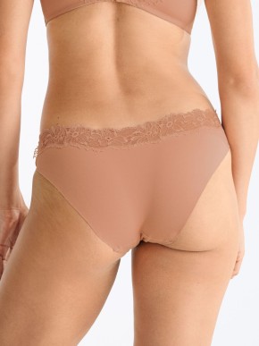 KALHOTKY LISCA SELENA 022387
