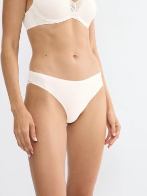 KALHOTKY TRIUMPH BODY MAKE-UP ILLUSION LACE HIGHLEG TAI