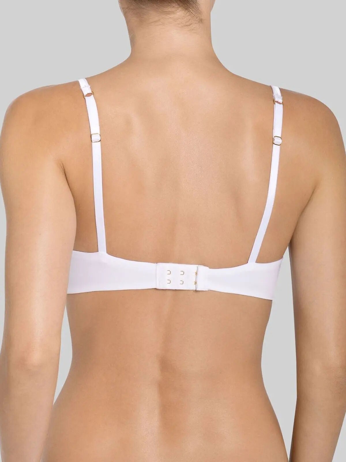 BIUSTONOSZ TRIUMPH BODY MAKE-UP