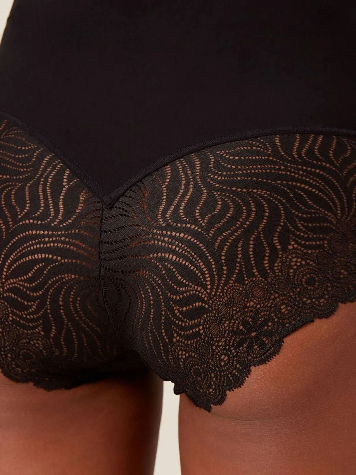 FIGI SIMONE PERELE TOP MODEL 16R774